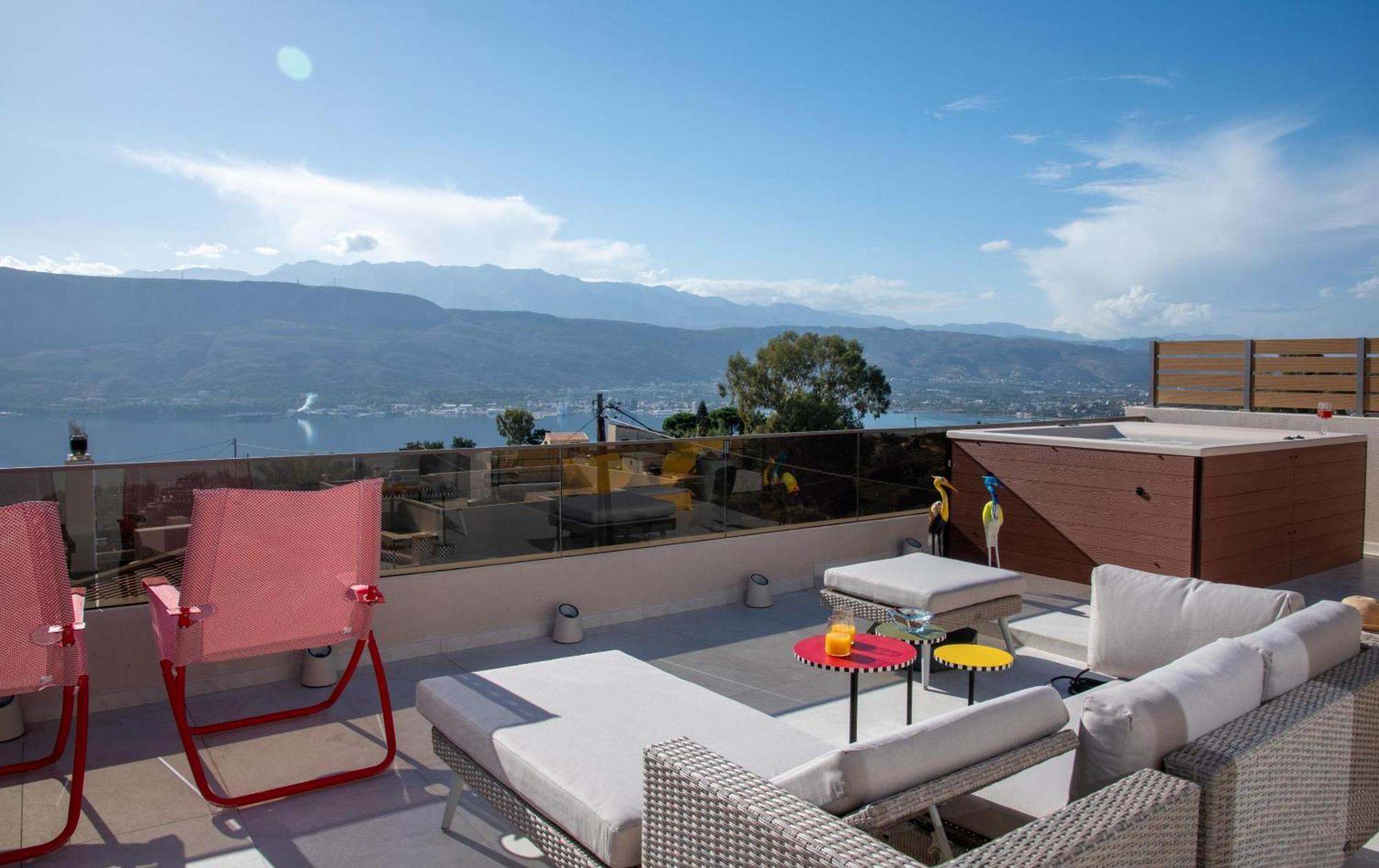 Flos Apartments Korakiaí 外观 照片
